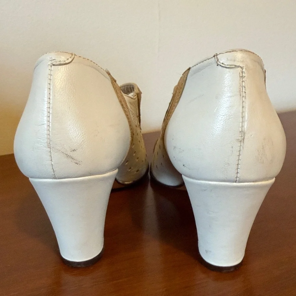 Re-Mix Cassandre Ivory/Tan Used Condition - Picture 4 of 6